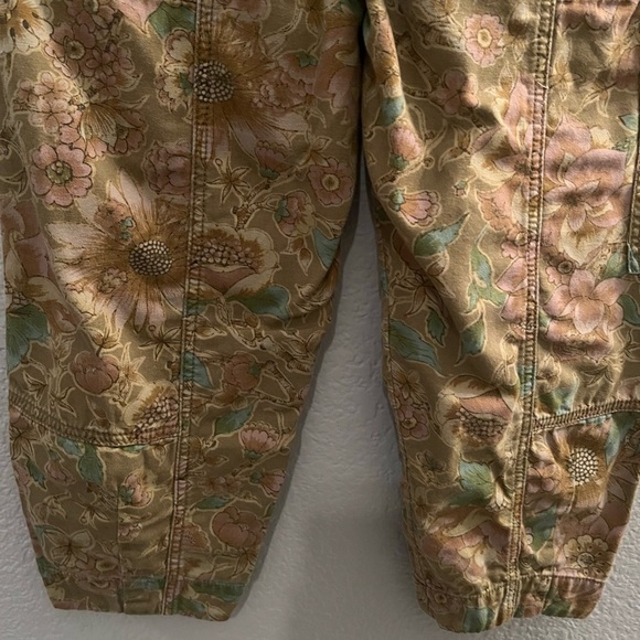Anthropologie Green/Pink Floral Cropped Cargo Balloon Pants Size 00P - Picture 5 of 7